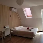 Sunny Island 2* Obzor