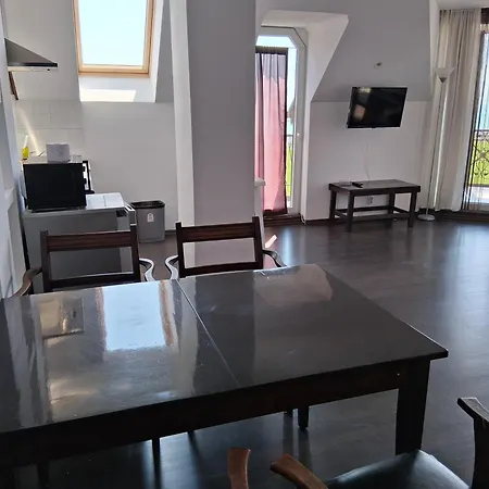 Sunny Island 2* Obzor