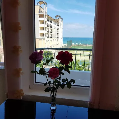 بيت ضيافة Sunny Island