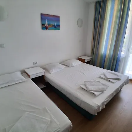 بيت ضيافة Sunny Island ابزور