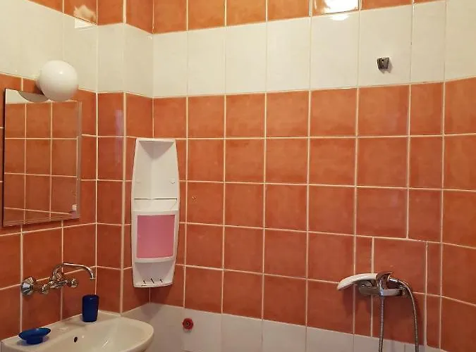 Sunny Island Guest house 2*