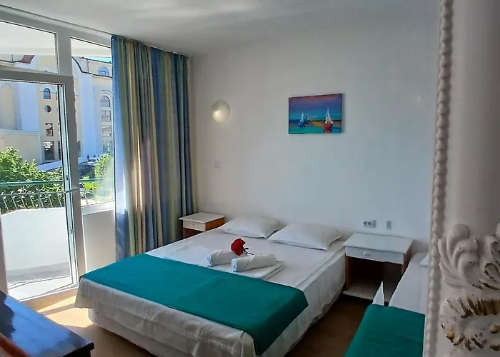 Sunny Island 2* Obzor