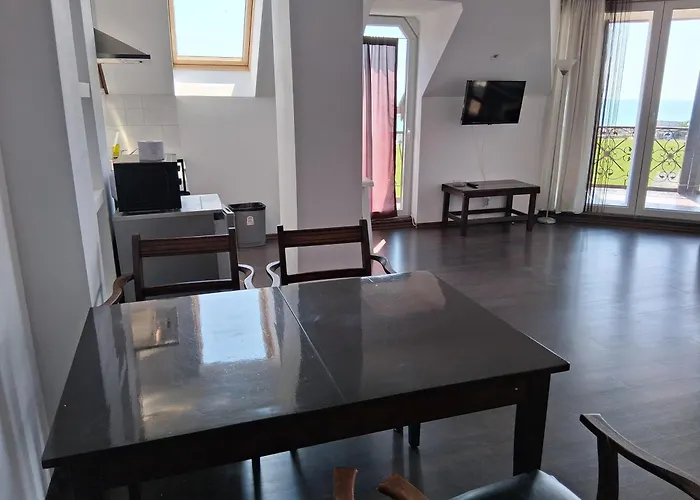 Sunny Island 2* Obzor