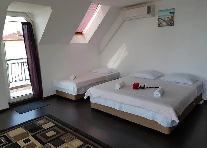 Guest house Sunny Island Obzor